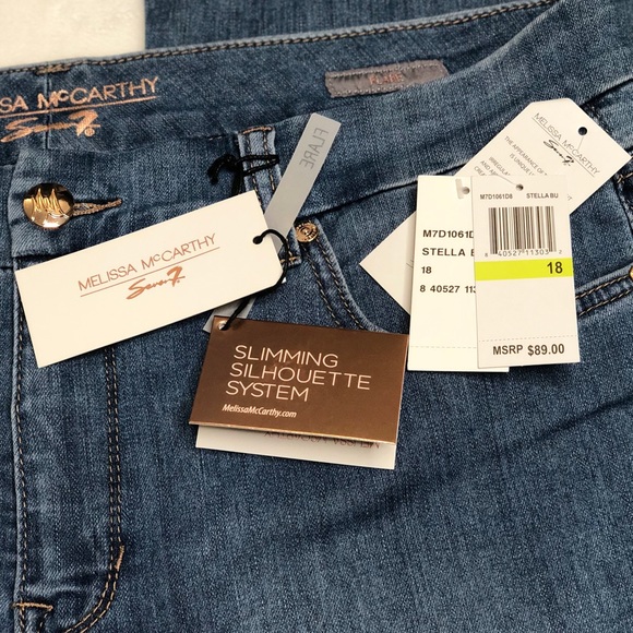 Melissa McCarthy Slimming Silhouette Flare Jeans - Picture 7 of 8